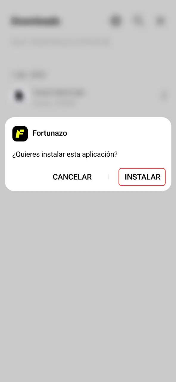 Abre el archivo APK e instala la app de Fortunazo.